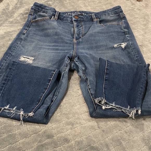 American Eagle: The Dream Jean - Picture 5 of 5